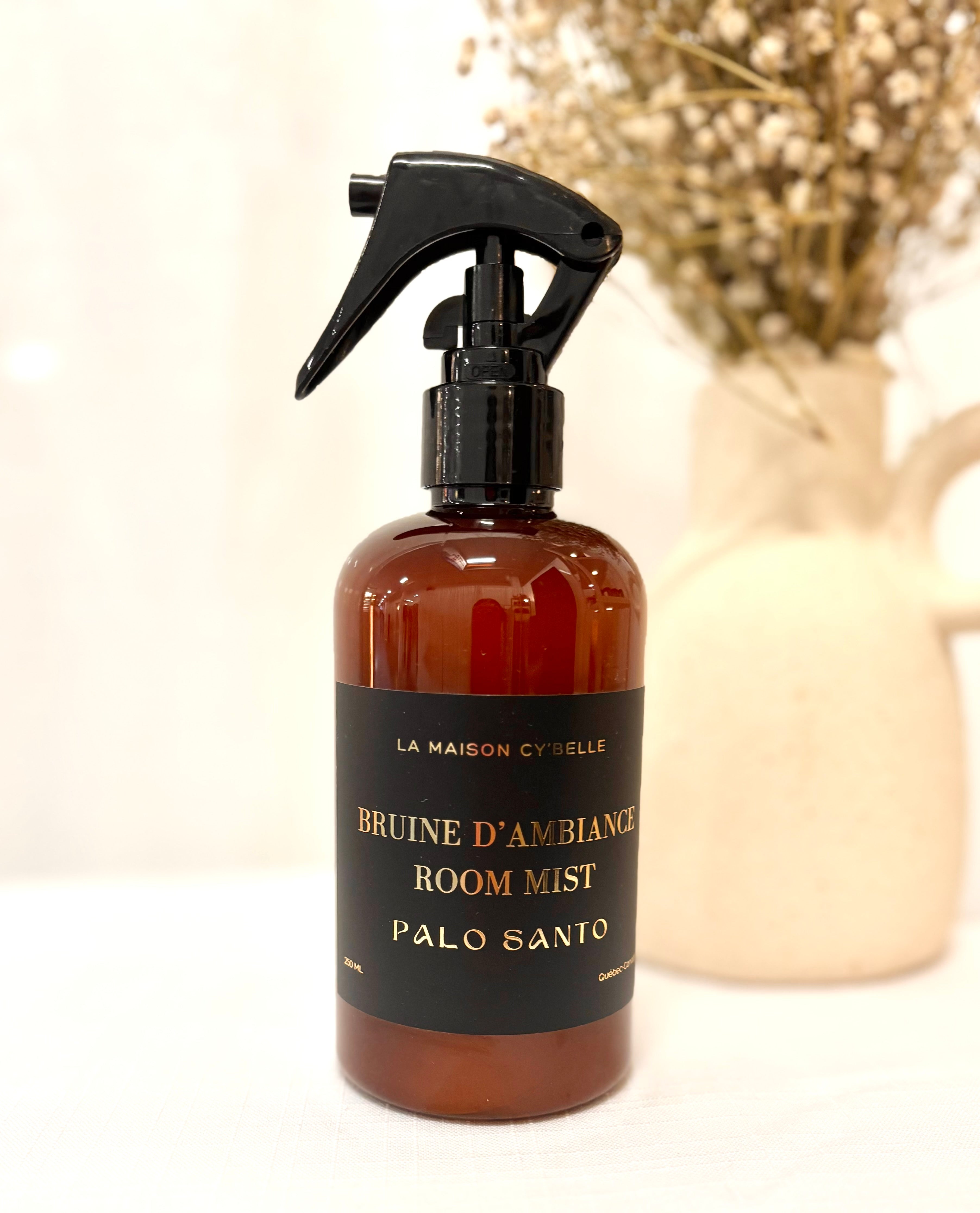 Room fragrance: Oud